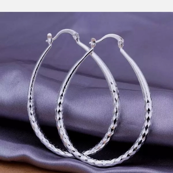 FINAL SALE 925 Sterling Silver  Hoop Earrings - Picture 5 of 6